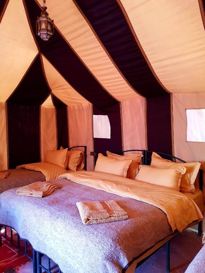 Готель Sahara Nomad Camp Мерзуга Екстер'єр фото